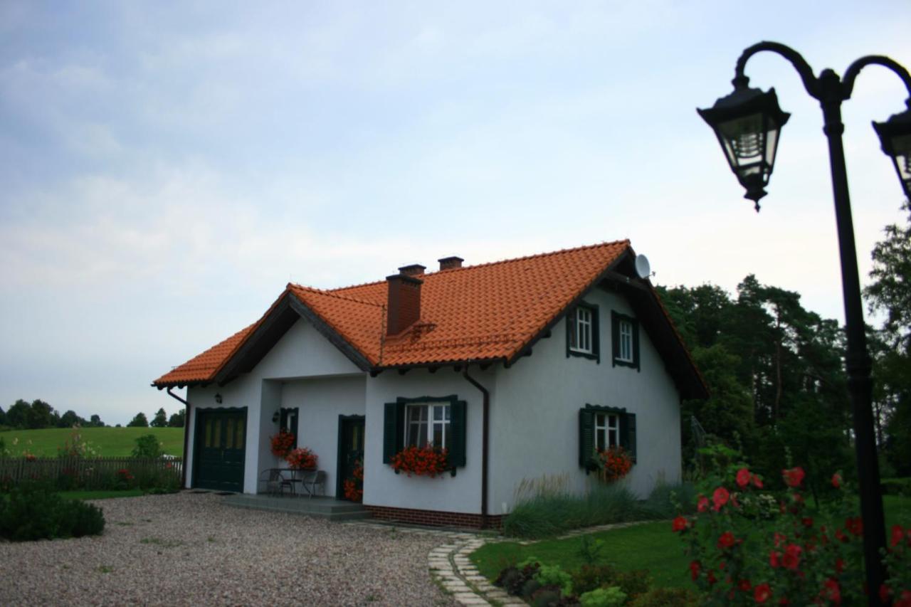 Zielone Okiennice Milki Bagian luar foto